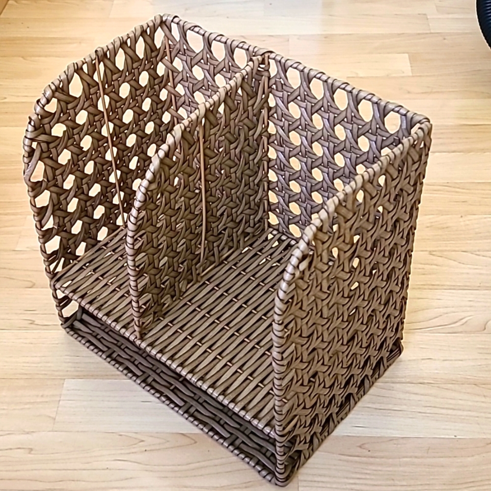  Wicker Desk Organizer, Verticle Office Organizer, Woven Organizer 12" ×8"×10"